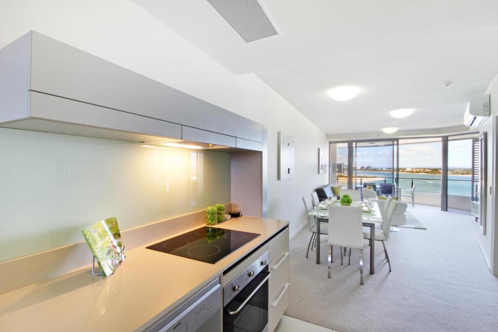 Monaco Caloundra Aparthotel Rom bilde