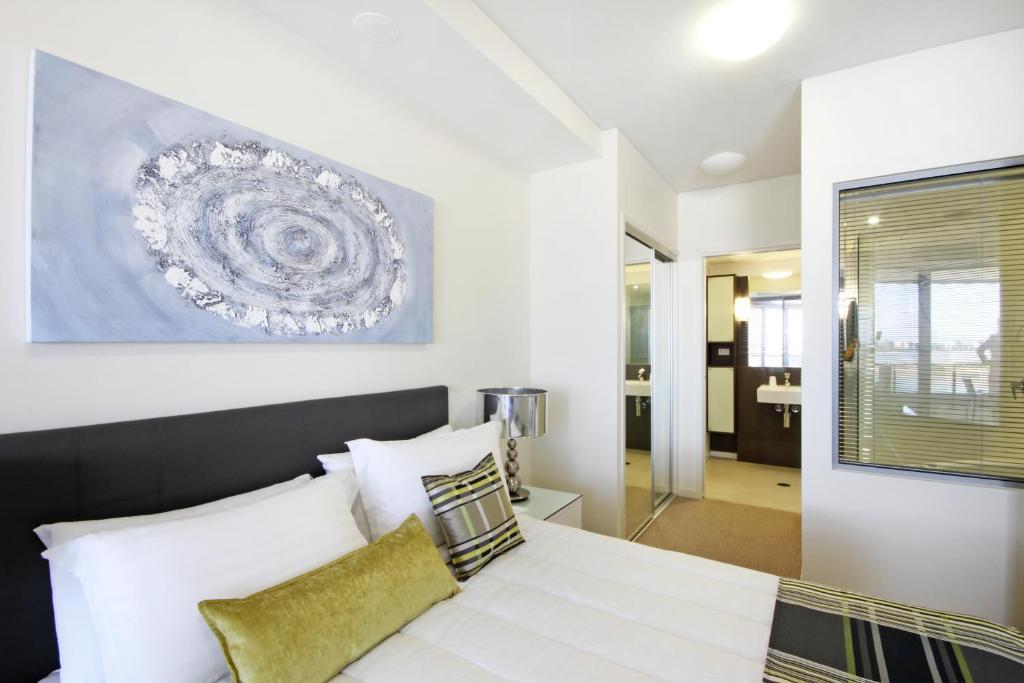 Monaco Caloundra Aparthotel Rom bilde